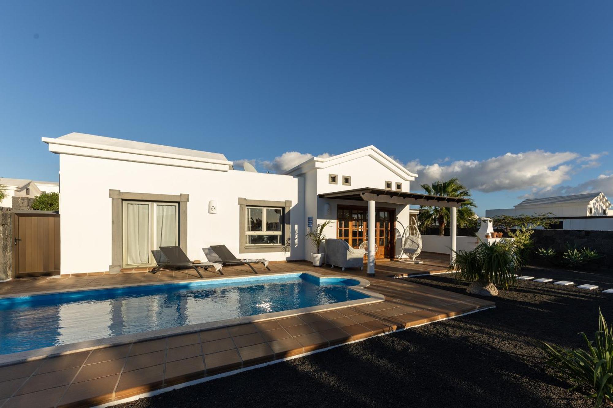 Villa Mo Luxury Heated Pool ปลายาบลังกา ภายนอก รูปภาพ